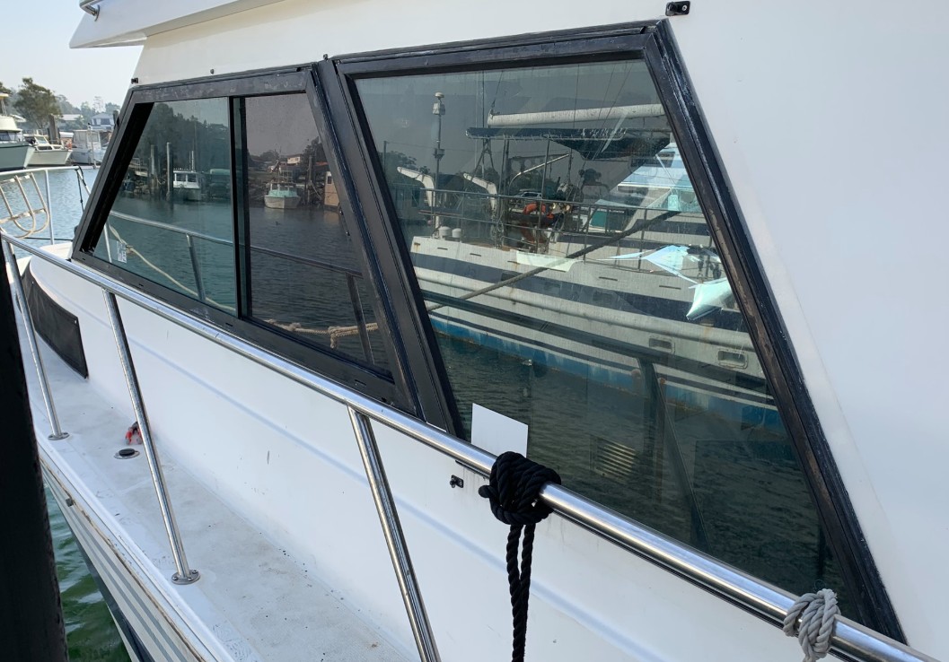 Boat windows after premium tinting